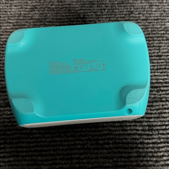 Cricut Joy machine with carry case and bundle of accessories. - Picture 15 of 17